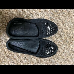 Minnetonka loafers women